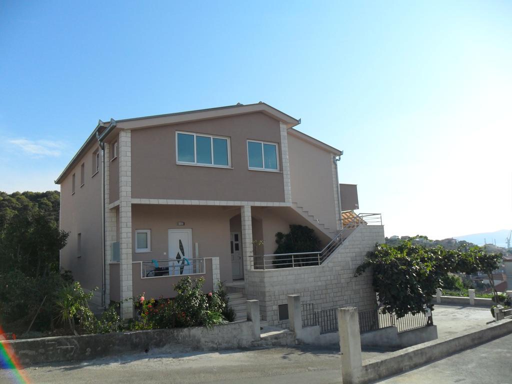 Apartman Soda Lägenhet Trogir Exteriör bild