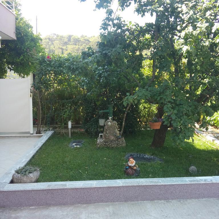 Apartman Soda Lägenhet Trogir Exteriör bild