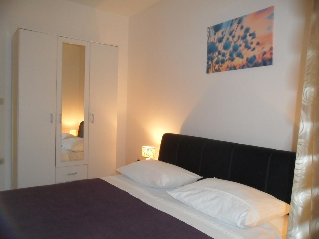 Apartman Soda Lägenhet Trogir Exteriör bild