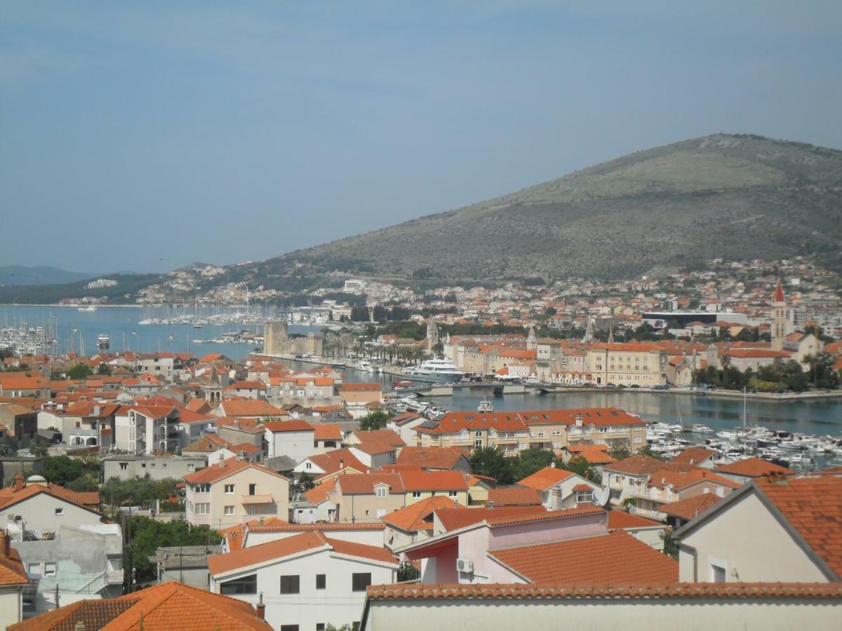 Apartman Soda Lägenhet Trogir Exteriör bild
